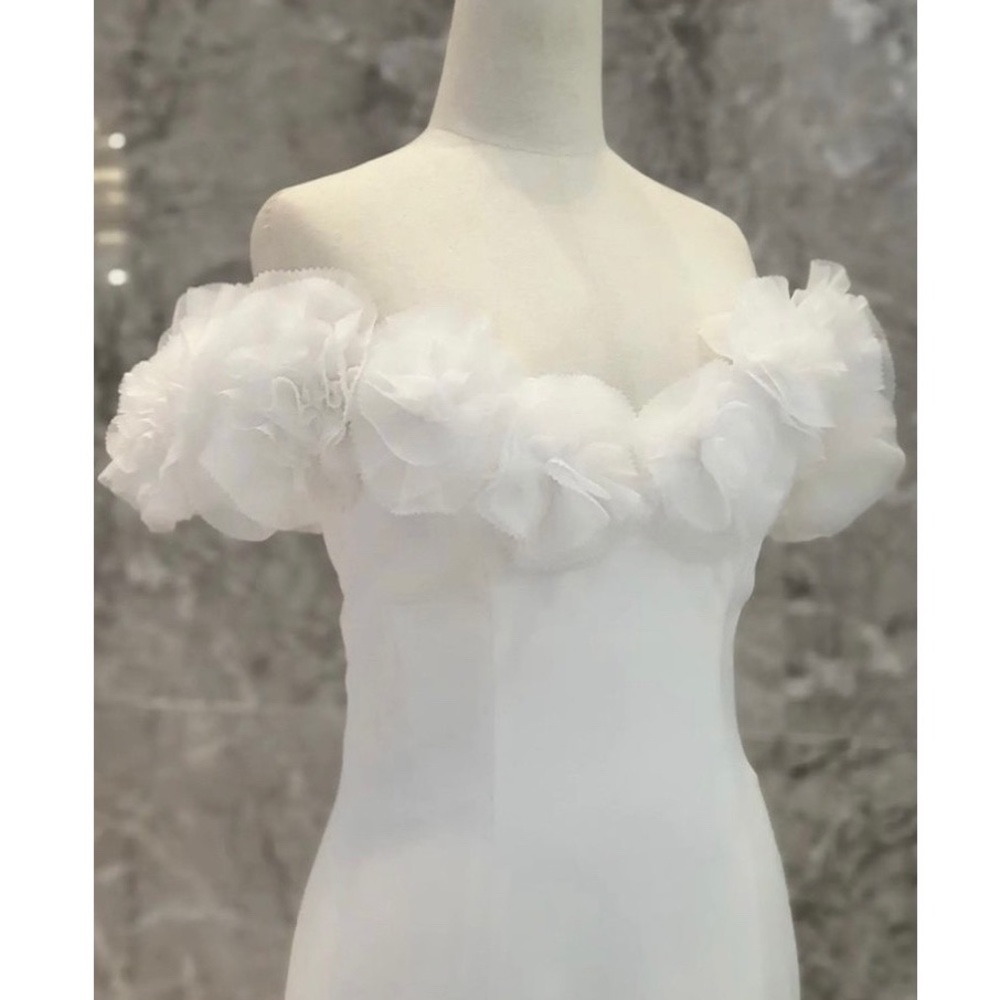 Viktor & Rolf Mariage off shoulder wedding dress - Picture 9 of 16